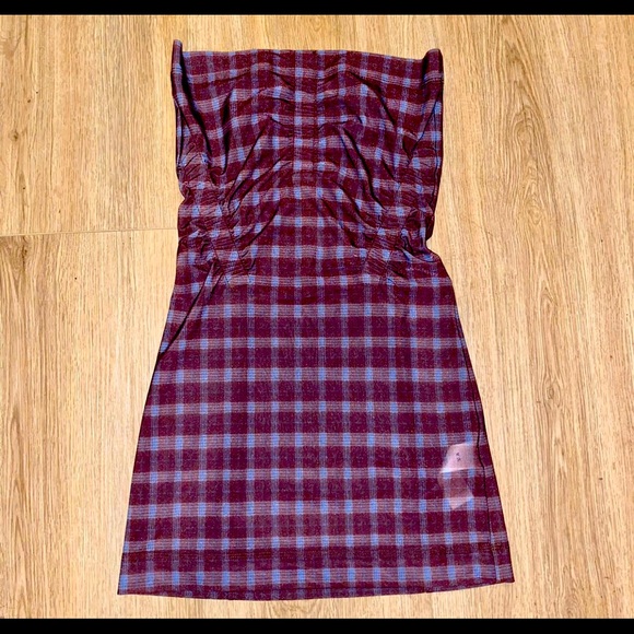 ISO Charlotte Knowles Skinn Dress in Check - Picture 3 of 5